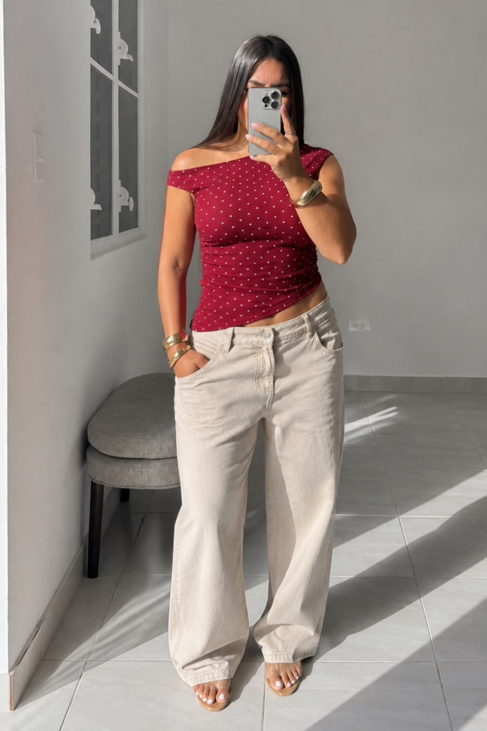 Polka dots wine top